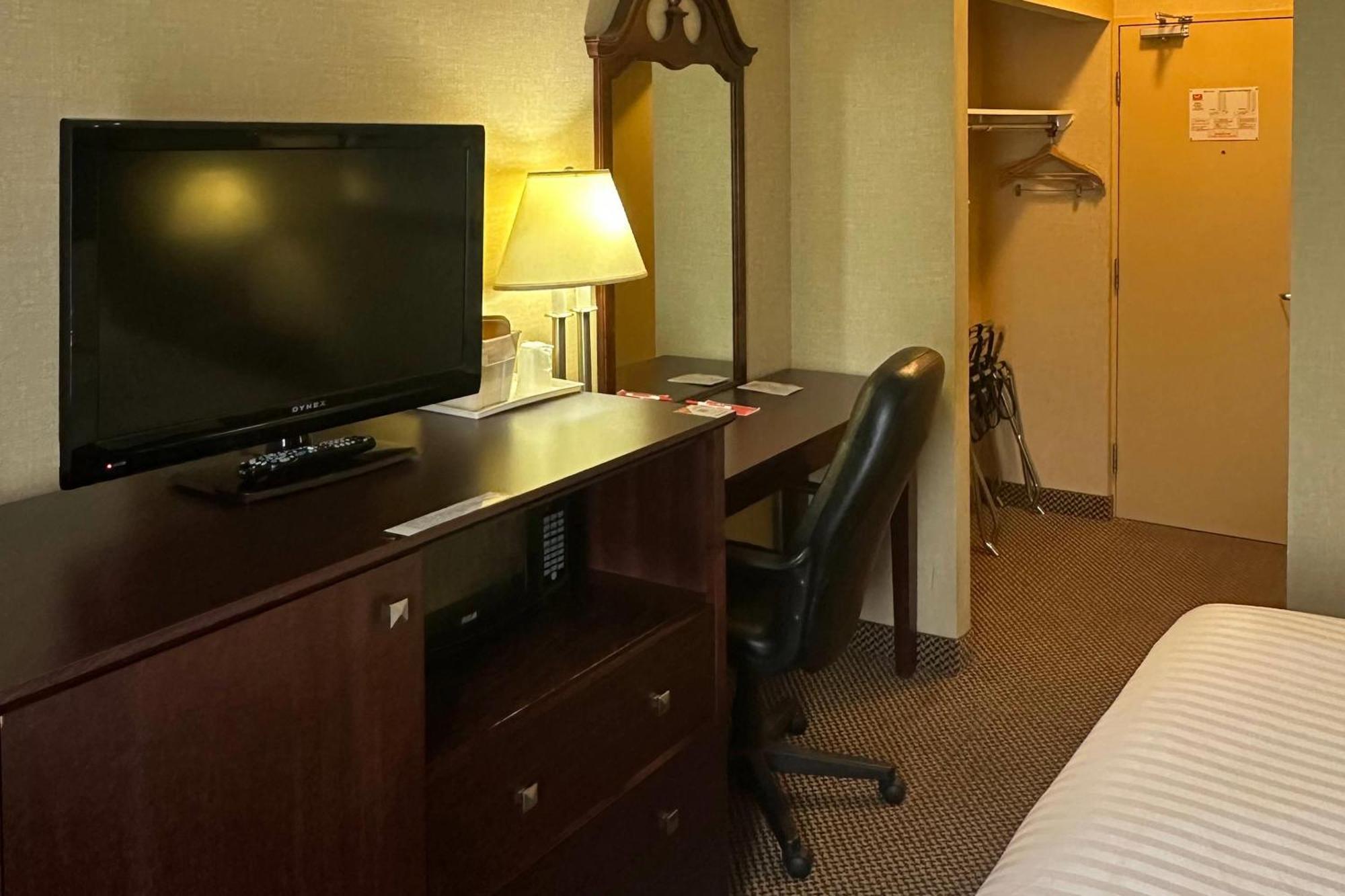 Econo Lodge City Centre Kingston Luaran gambar