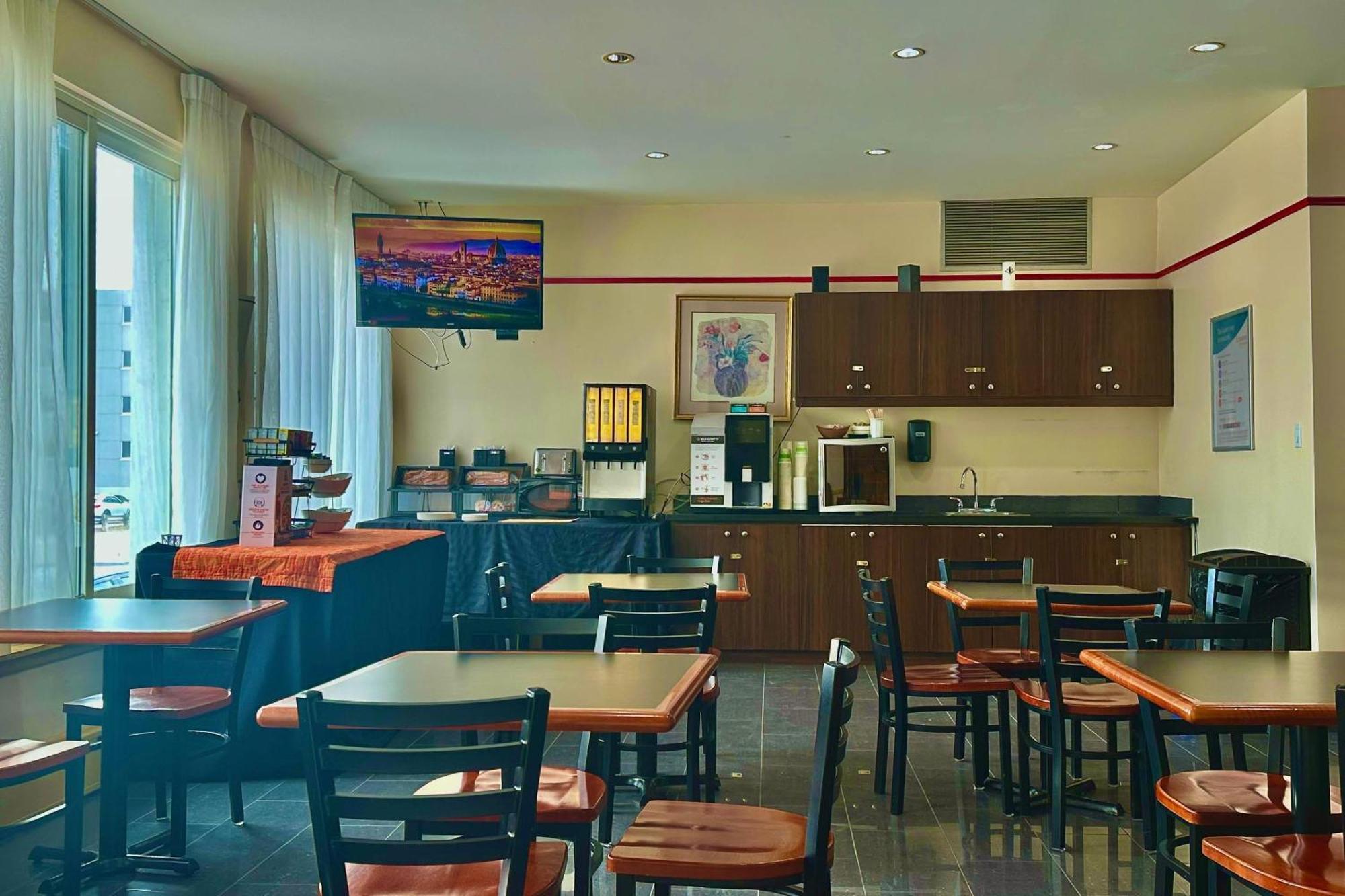 Econo Lodge City Centre Kingston Luaran gambar